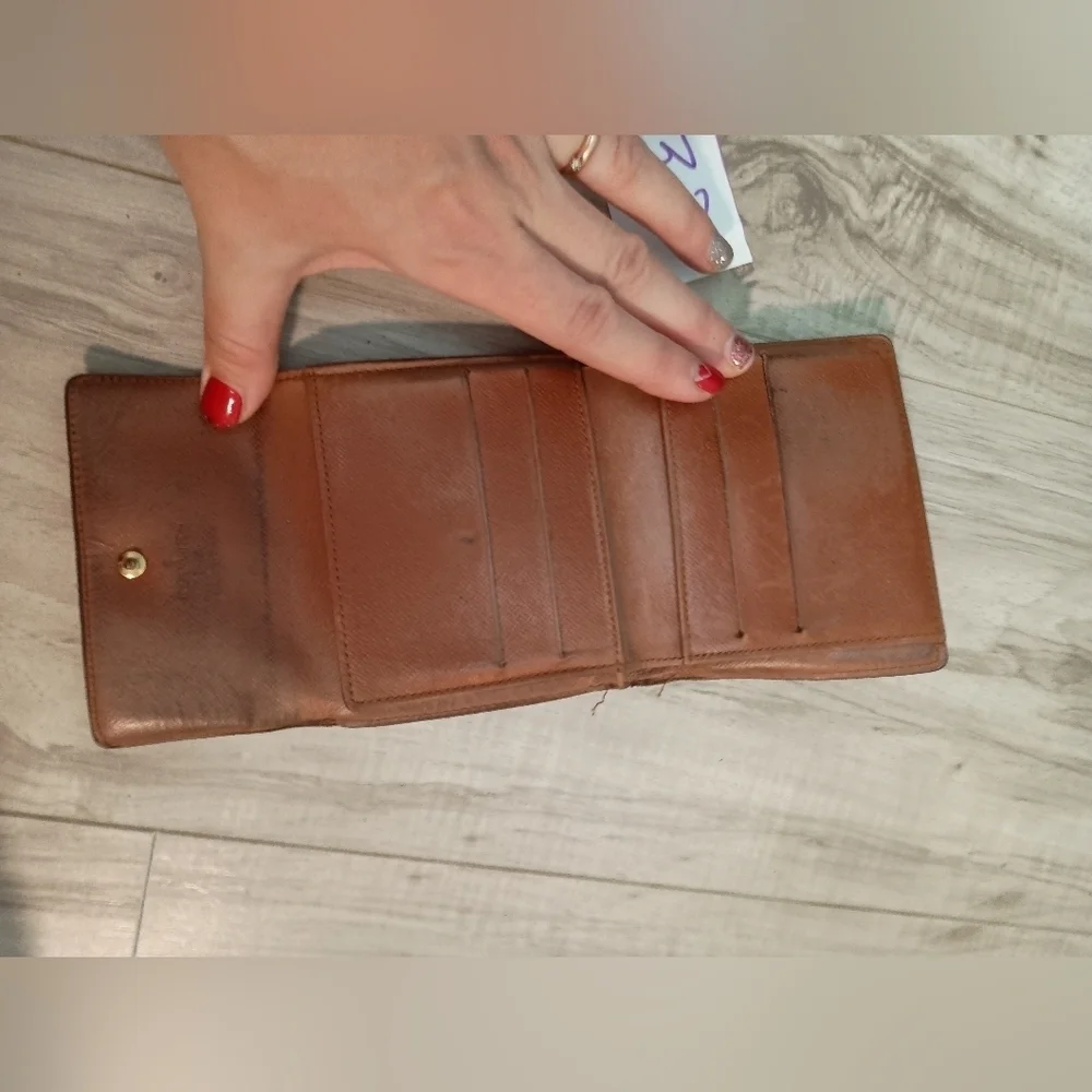 Authentic Louis Vuitton Monogram Portefeiulle Elise Trifold Wallet